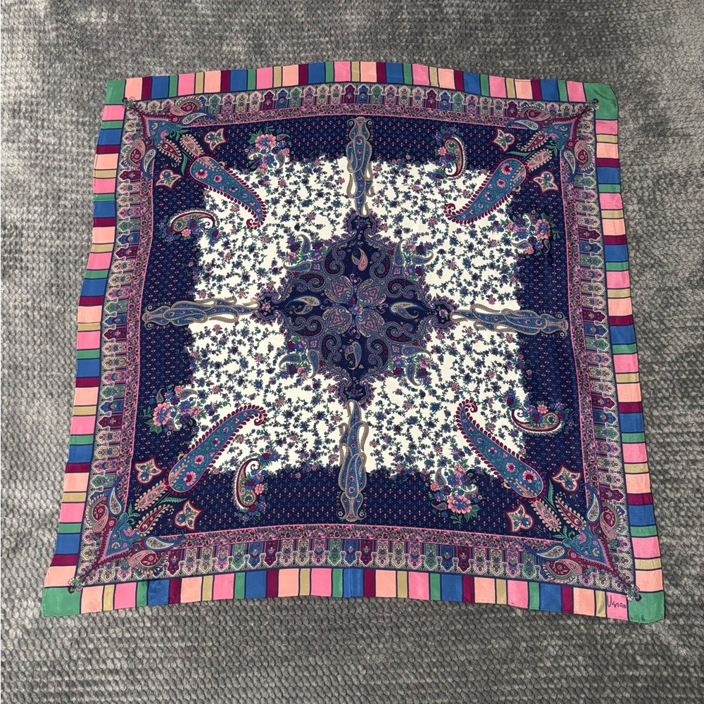 Ugna Vintage Vibrant Paisley Silk Scarf in Navy, White & Pink.